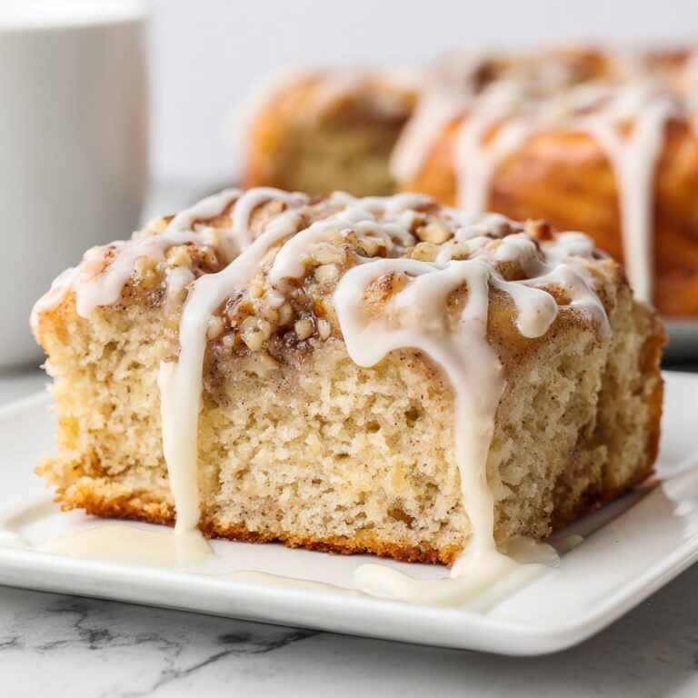 High-Protein Cinnamon Roll Baked Oatmeal Recipe