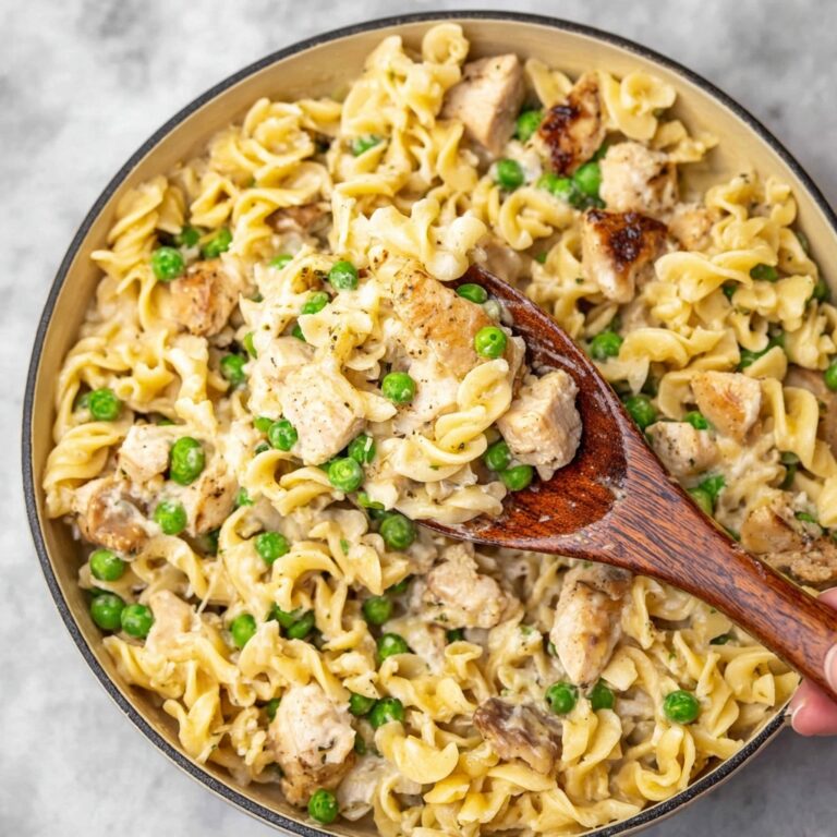 Boursin Cheese Pasta with Chicken and Green Peas Recipe